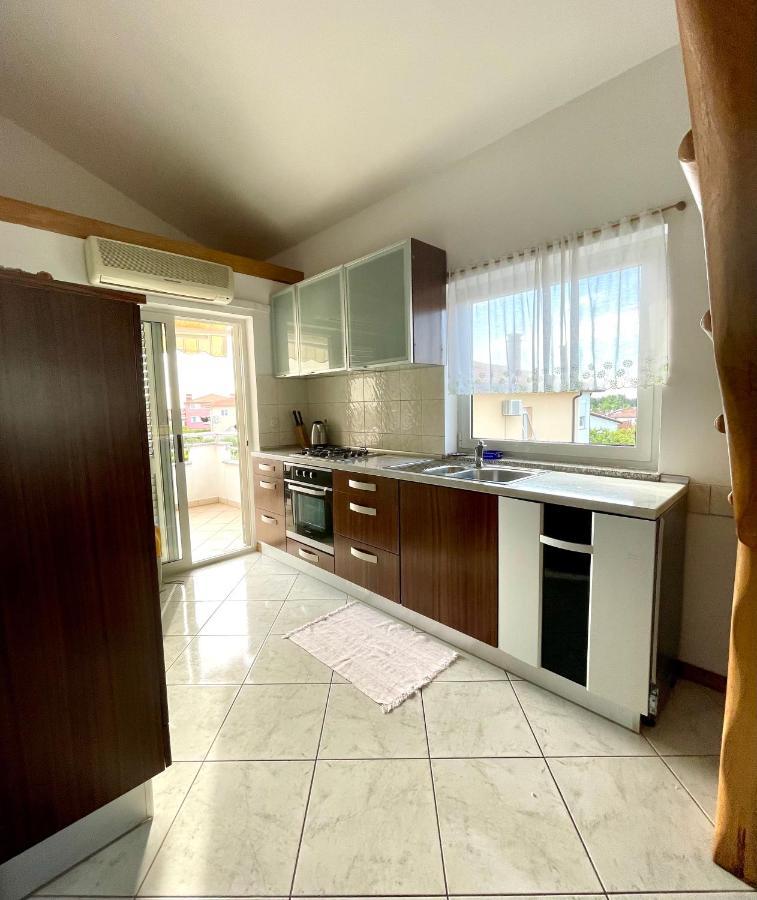 Apartments Maria Umag Exterior photo